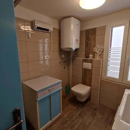 Nono Mario - Marin Lejlighed Piran