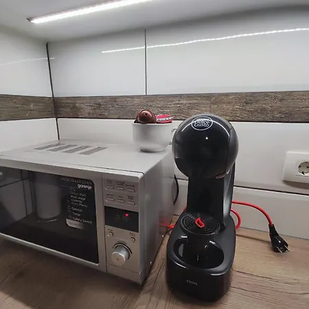 Nono Mario - Marin Lejlighed Piran