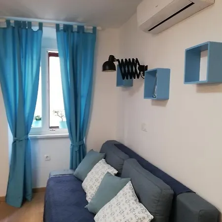 Nono Mario - Marin Lejlighed Piran